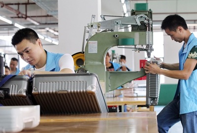 邵東箱包 從“加工”到“名片”的華麗蛻變